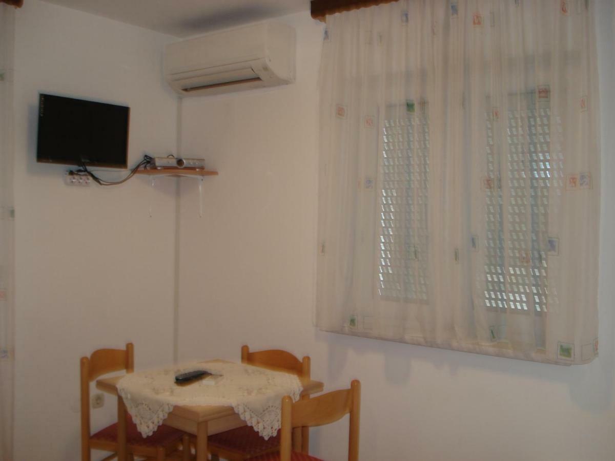 Apartmani I Soba Mia Porec Esterno foto